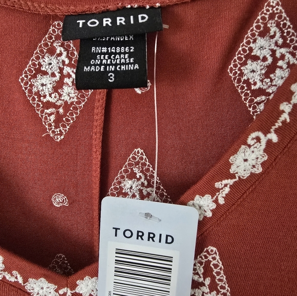 NWT Torrid Rust Boho Top Size 3x - Picture 3 of 6